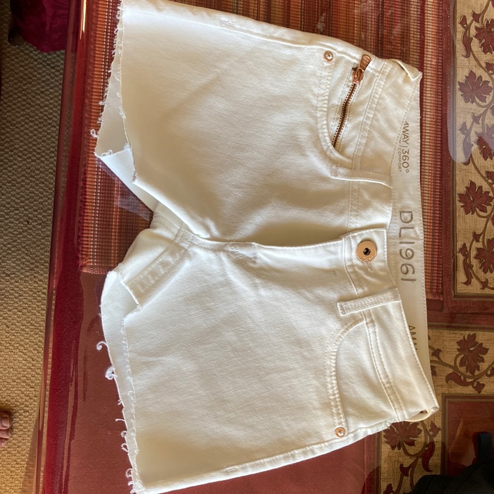 DL1961 White Shorts